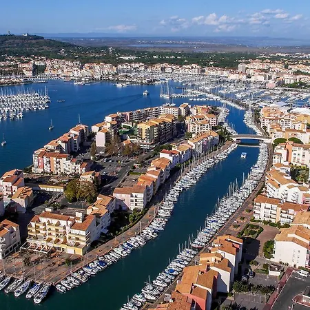 Villa, Port Nature Agde